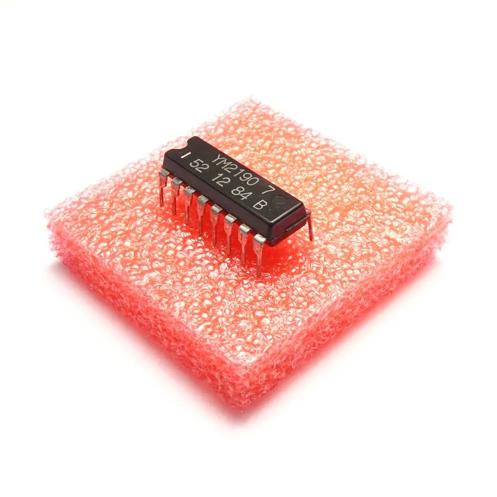 IC YM21907 RX-15