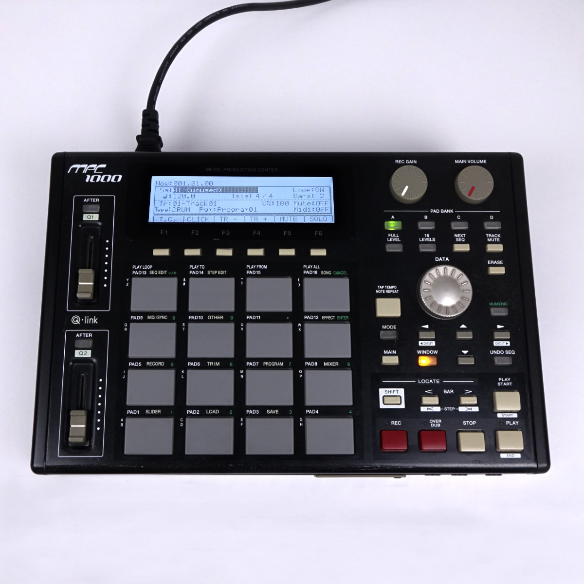AKAI MPC-1000 LCD Display white with cable Kit | Synth-Parts.com